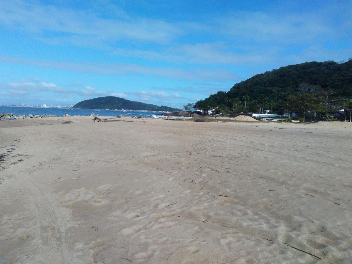 KITNET NA PRAIA DE CAIOBÁ MATINHOS